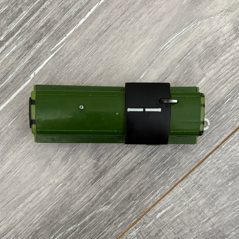 Motorized Trackmaster Green Salty - Not Working - Picture 5 of 8
